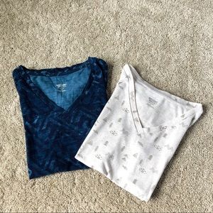 Mossimo v-neck tees